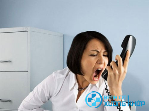 Người mắc suy nhược cơ thể rất dễ cáu gắt, cảm xúc thay đổi nhanh chóng Người mắc suy nhược cơ thể rất dễ cáu gắt, cảm xúc thay đổi nhanh chóng