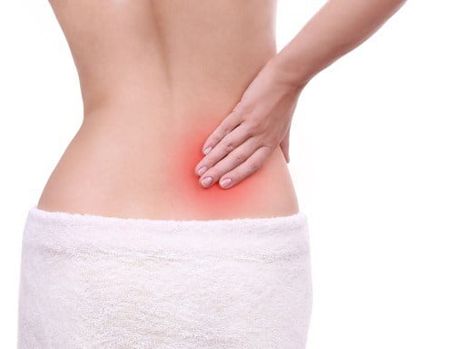 Bác sĩ hướng dẫn các động tác thể dục chữa bệnh đau lưng